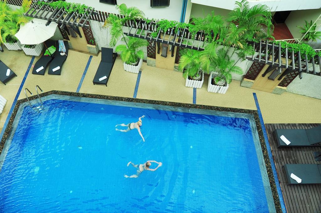 Rattana Beach Hotel Karon Exterior foto