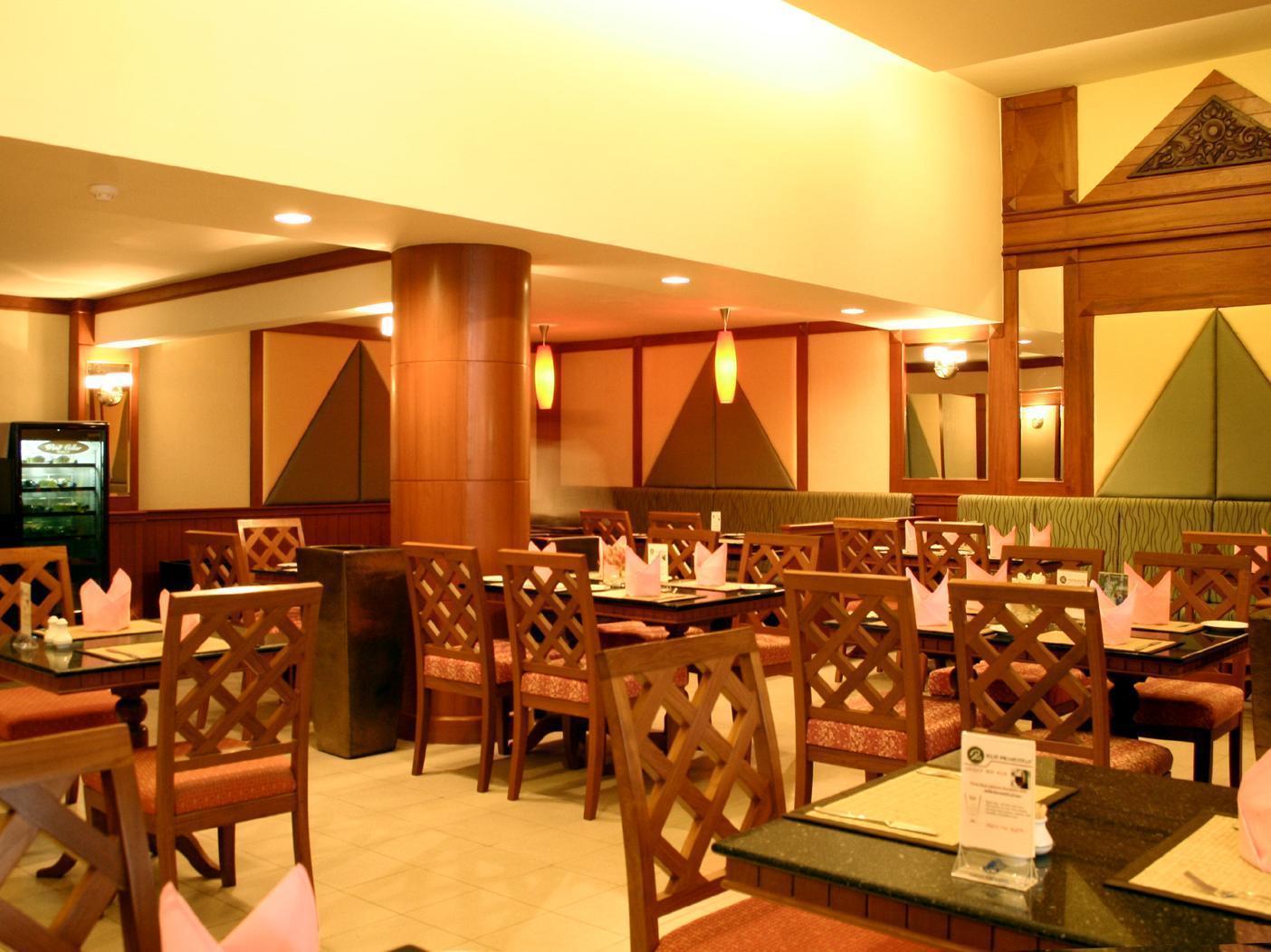 Rattana Beach Hotel Karon Exterior foto
