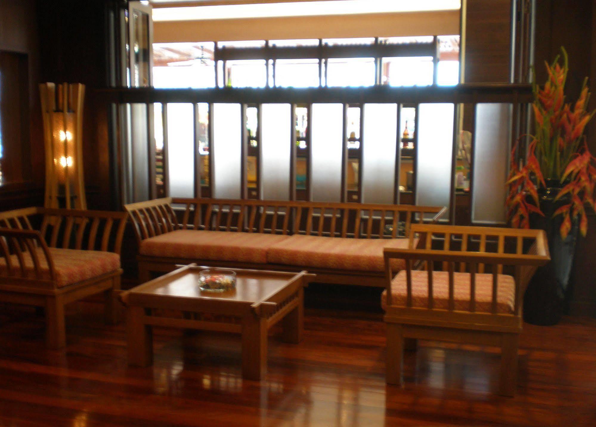 Rattana Beach Hotel Karon Exterior foto
